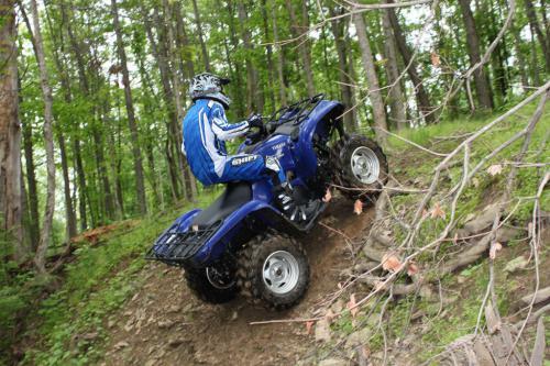 2011 Yamaha Grizzly 700 EPS Action 01