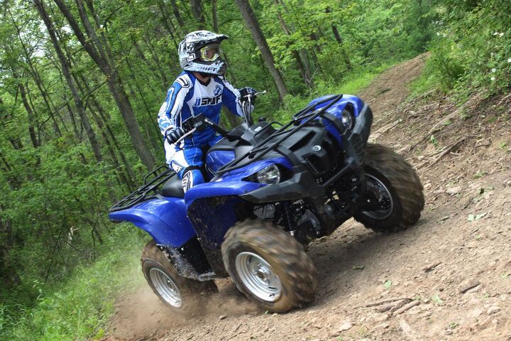 2011 Yamaha Grizzly 700 EPS Action 11