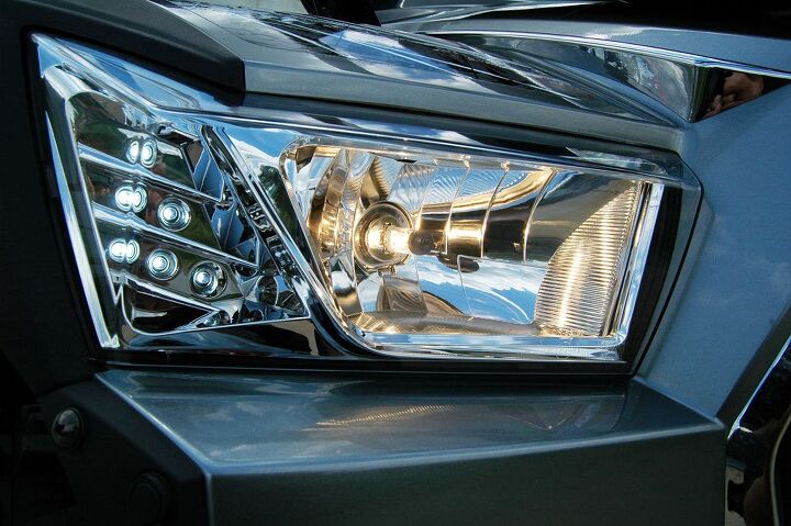 2013 Kymco MXU500i LE Headlight