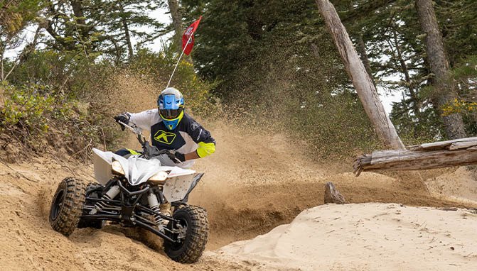yamaha sport atv intro yfz450R trail turns in the woods