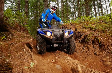 2011 Yamaha Grizzly 450 Action03