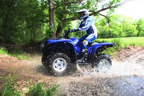 2011 Yamaha Grizzly 700 EPS Action 05