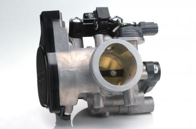 The fuel-injection system has a 36mm throttle body and 12-hole injector.