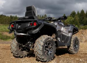 2013 Can-Am Outlander MAX 1000 Limited Rear