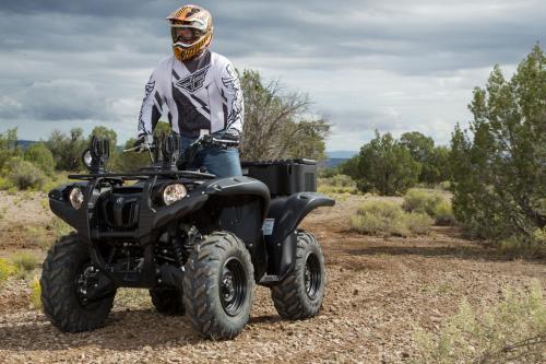 2013 Yamaha Grizzly 700 SE Action