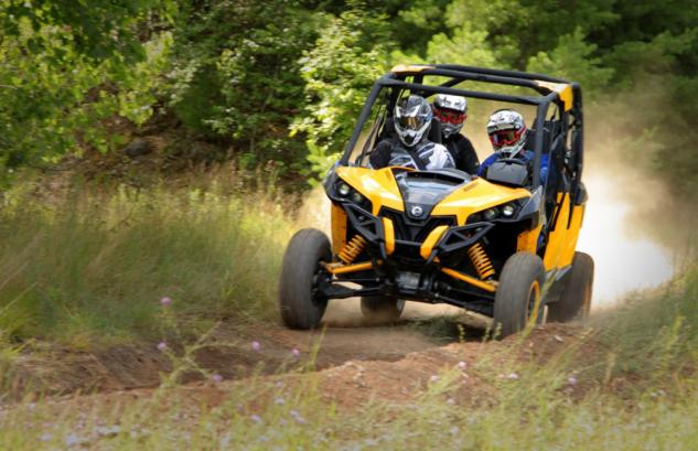 2014 Can-Am Maverick MAX X rs Action Front Left