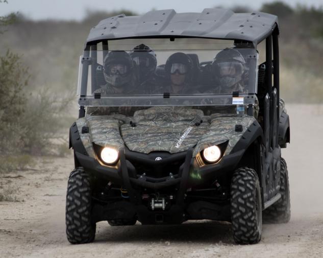 Yamaha Viking with Hunters